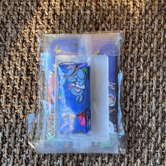 Disney bambi cardholder with lanyard - Picture 2 of 2